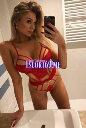 LARISSA TOP